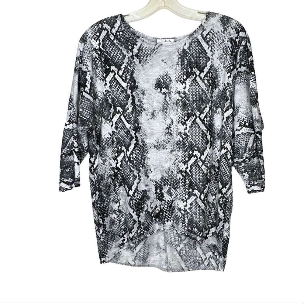 Charming‎ Charlie Top